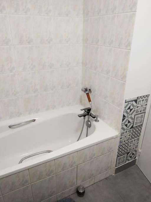 Superb Modern Apartment Clichy Esterno foto