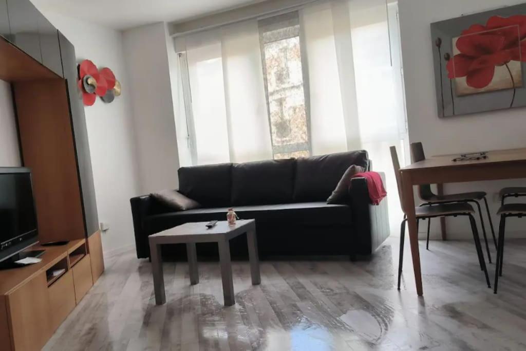 Superb Modern Apartment Clichy Esterno foto